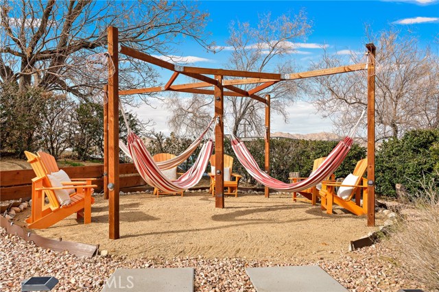 Detail Gallery Image 16 of 26 For 61625 Alta Vista Dr, Joshua Tree,  CA 92252 - 3 Beds | 1 Baths