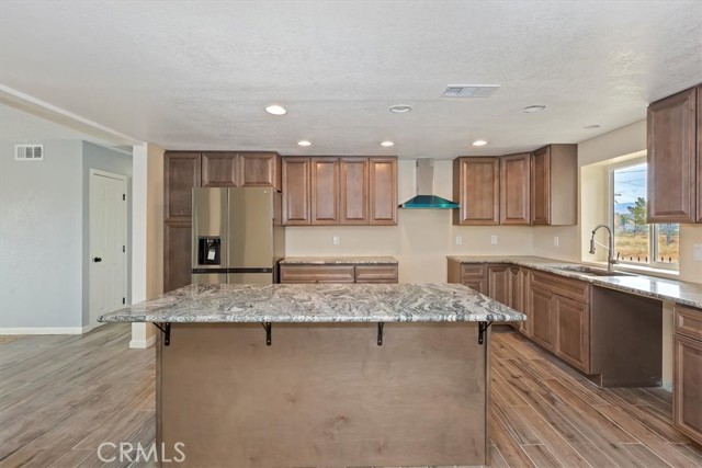 Detail Gallery Image 10 of 27 For 22315 Tehama Rd, Apple Valley,  CA 92308 - 3 Beds | 2 Baths