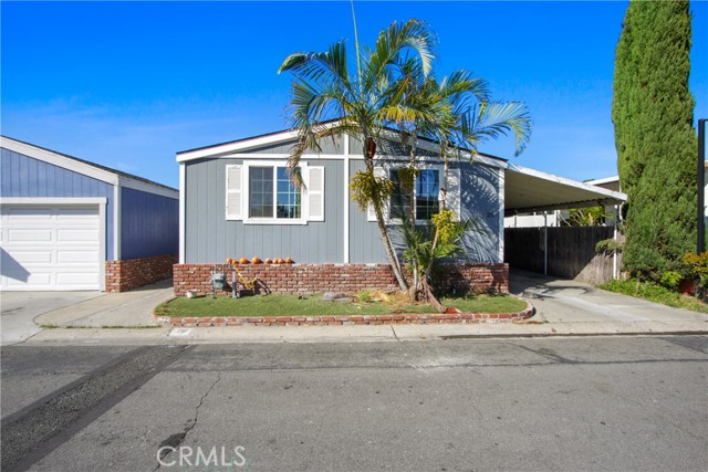 Front Image Thumbnail for CRPW25246081