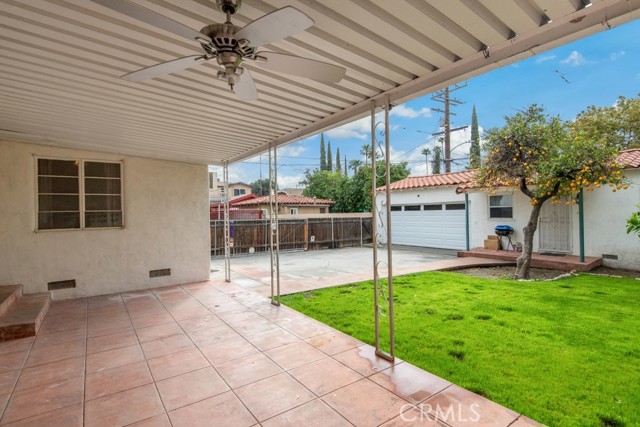 331 W 25th Street, San Bernardino CA: https://media.crmls.org/medias/2318ae20-b842-4ce4-af06-4f4c7d7b306b.jpg