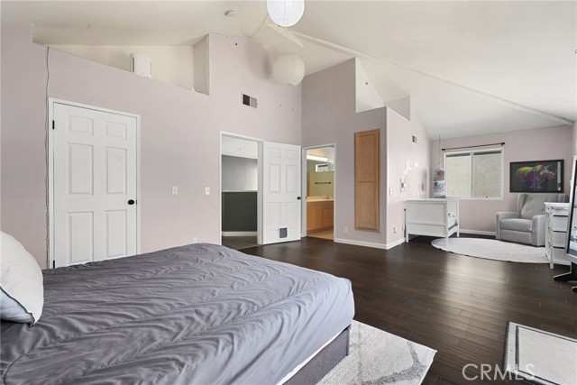 Detail Gallery Image 28 of 46 For 9400 1/2 Noble Ave, North Hills,  CA 91343 - 4 Beds | 3 Baths