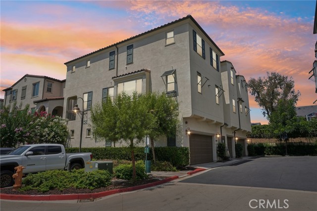 Detail Gallery Image 2 of 46 For 21481 Dahlia Ct, Trabuco Canyon,  CA 92679 - 3 Beds | 3 Baths