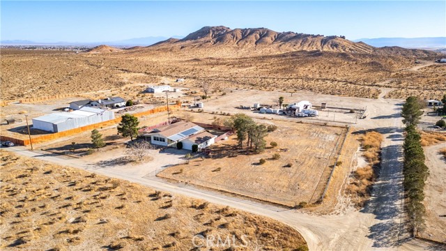 Detail Gallery Image 23 of 27 For 6080 Stardust Ave, Rosamond,  CA 93560 - 3 Beds | 2 Baths