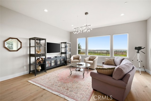 Detail Gallery Image 9 of 73 For 1590 Eucalyptus Rd, Nipomo,  CA 93444 - 3 Beds | 3/1 Baths