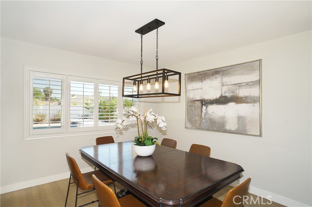 Detail Gallery Image 29 of 69 For 6494 Joshua St, Oak Park,  CA 91377 - 5 Beds | 3 Baths