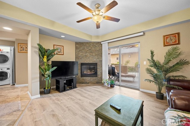 Detail Gallery Image 2 of 42 For 579 Camino Mercado #419,  Arroyo Grande,  CA 93420 - 2 Beds | 2 Baths