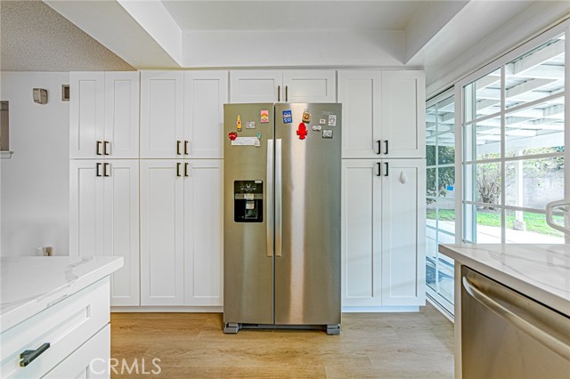 Detail Gallery Image 9 of 44 For 559 Traverse, Costa Mesa,  CA 92626 - 3 Beds | 2 Baths