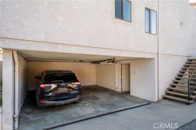 6101 Fulton Avenue, 9 photo 29