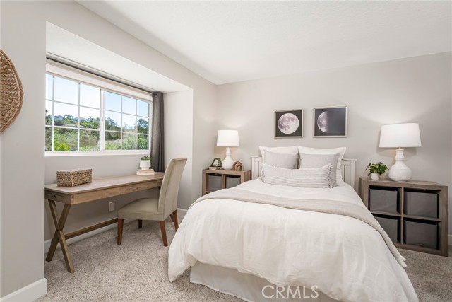 Image 30 of 63 For 3 Taylor Place