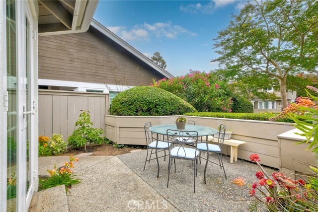 543 Rockport Court, Encinitas CA: https://media.crmls.org/medias/231dab0c-9420-4f70-95b5-2c91d9acb094.jpg