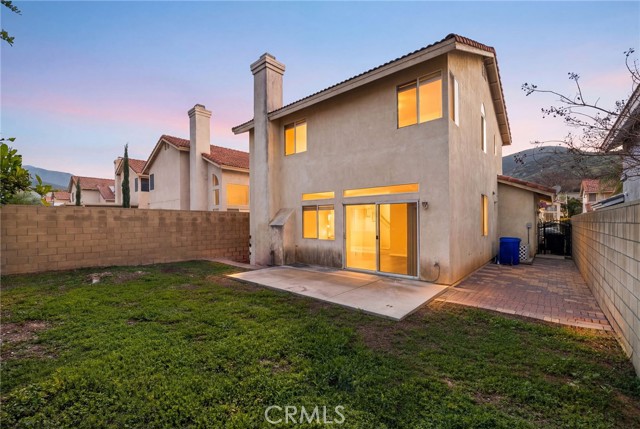 Detail Gallery Image 2 of 20 For 15424 Tobarra, Fontana,  CA 92337 - 3 Beds | 2/1 Baths