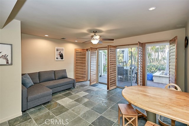 Detail Gallery Image 25 of 44 For 2409 via Sonoma, Palos Verdes Estates,  CA 90274 - 3 Beds | 3 Baths