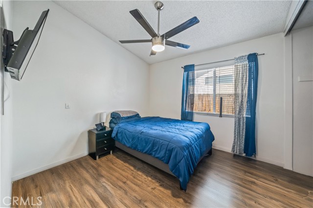 13883 Northstar Avenue, Victorville CA: https://media.crmls.org/medias/231de74e-c628-4c6a-8b4f-5c991e83627b.jpg