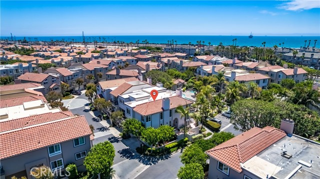19325 Peachtree Lane, Huntington Beach CA: https://media.crmls.org/medias/231e0384-786e-4a3e-b1ca-48e22ff25896.jpg