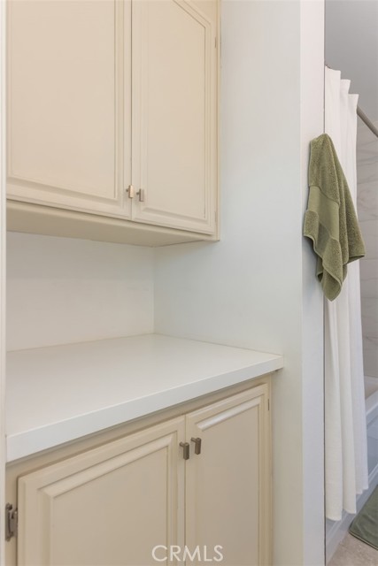 Detail Gallery Image 40 of 55 For 11445 Moorpark, Studio City,  CA 91602 - 2 Beds | 2/1 Baths