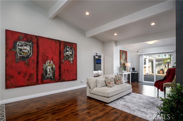 Image 4 of 31 For 1126 Naples  