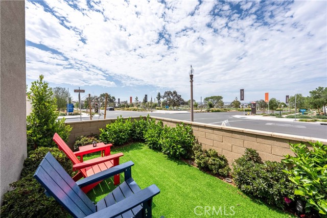 232 Junco, Irvine CA: https://media.crmls.org/medias/231ffaf0-3278-4662-8e4e-e03b4e7f7245.jpg