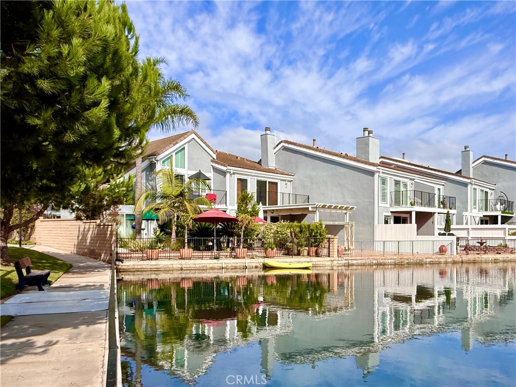 MLS #OC25254290 image #34