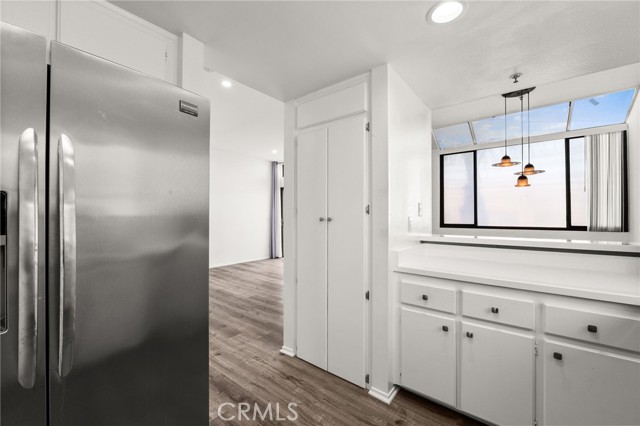 Detail Gallery Image 11 of 33 For 17722 Sergio, Huntington Beach,  CA 92647 - 2 Beds | 2 Baths