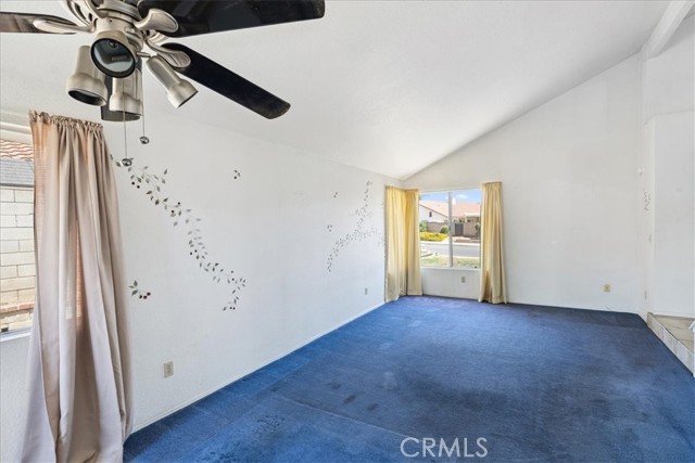 7524 Sunny Ridge, Highland CA: https://media.crmls.org/medias/2320f4e6-d502-4342-b493-74db71503c3f.jpg