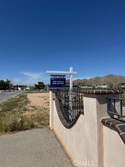 15542 Kiamichi, Apple Valley CA: https://media.crmls.org/medias/2321e9b3-7649-48d7-8ac4-1ff13bf44012.jpg