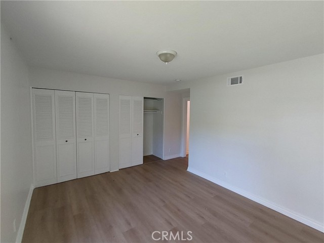 Detail Gallery Image 12 of 19 For 2542 N Pacific Ave, Santa Ana,  CA 92706 - 4 Beds | 3 Baths