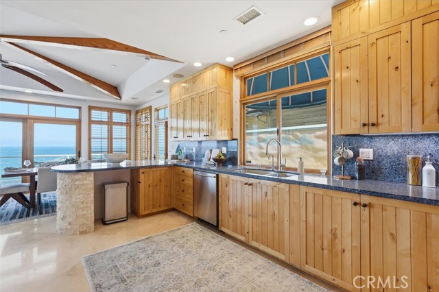 807 Esplanade, Redondo Beach, California 90277, 4 Bedrooms Bedrooms, 0 ,2 BathroomsBathrooms,Residential,For Sale,Esplanade,0,SB26078062 807 Esplanade, Redondo Beach, California 90277, 4 Bedrooms Bedrooms, 0 ,2 BathroomsBathrooms,Residential,For Sale,Esplanade,0,SB26078062