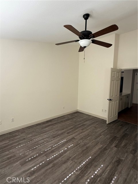 31250 Jan Steen Court, Winchester CA: https://media.crmls.org/medias/2324f7c8-4f28-4080-bf51-b0511545afad.jpg