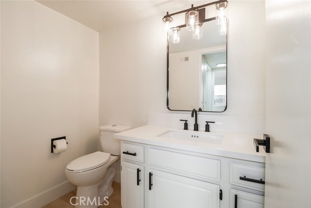 20591 Celtic Street, Chatsworth CA: https://media.crmls.org/medias/2324fd58-557b-4f7d-b5c8-9d9bd6bfad5e.jpg