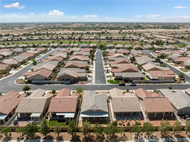 Detail Gallery Image 5 of 46 For 10387 Glen Oaks Ln, Apple Valley,  CA 92308 - 2 Beds | 2 Baths