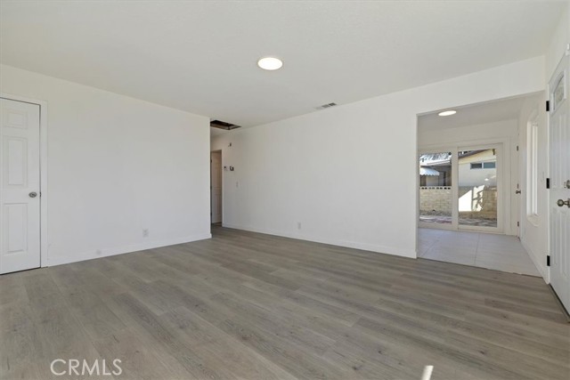 Detail Gallery Image 4 of 21 For 66146 Acoma, Desert Hot Springs,  CA 92240 - 2 Beds | 1 Baths