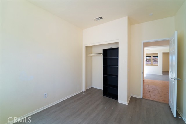 Detail Gallery Image 13 of 41 For 3294 Treehouse, Perris,  CA 92571 - 4 Beds | 3 Baths