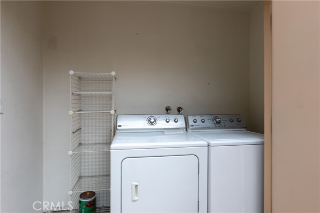 property-img