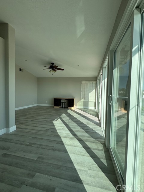 2305 Via Zafiro, San Clemente CA: https://media.crmls.org/medias/23298d40-f041-477c-9713-a3662d3a1e0e.jpg