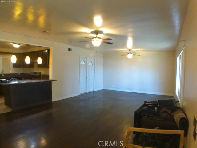Image 3 for 2560 Pine Ave, Long Beach, CA 90806