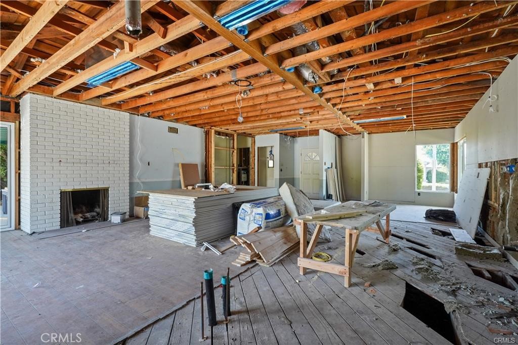 MLS #SR25023089 image #1