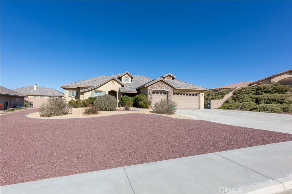 20240 Pippin Court, Apple Valley, CA 92308