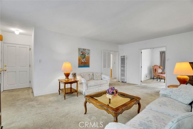 1486 W 186th Street, Gardena CA: https://media.crmls.org/medias/232a83af-f1bb-47f1-be9b-d4927f98a427.jpg