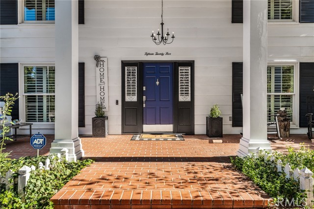 Detail Gallery Image 6 of 45 For 1525 Garden St, Redlands,  CA 92373 - 5 Beds | 2/1 Baths