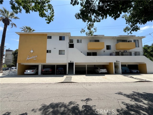 Detail Gallery Image 2 of 11 For 8308 Clinton Ave #3,  West Hollywood,  CA 90048 - 1 Beds | 1 Baths