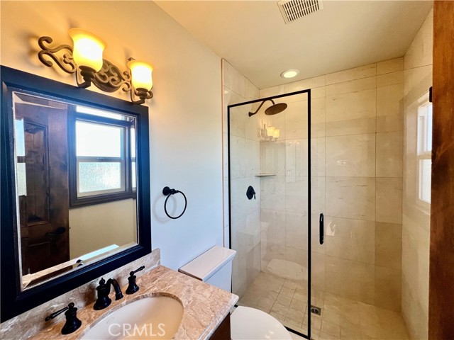 323 13th Street, Huntington Beach CA: https://media.crmls.org/medias/232b3333-1c7f-400d-9e6c-561e15d56c34.jpg