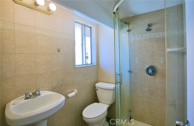 Detail Gallery Image 27 of 27 For 1404 Prospect Ave #E,  San Gabriel,  CA 91776 - 2 Beds | 2 Baths