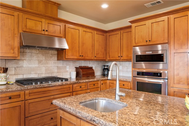 Detail Gallery Image 14 of 61 For 2301 Sanderling Ct, Arroyo Grande,  CA 93420 - 3 Beds | 3/1 Baths