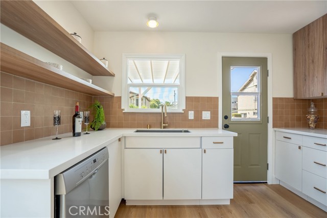 1906 Ruhland Avenue, Redondo Beach, California 90278, 3 Bedrooms Bedrooms, ,2 BathroomsBathrooms,Residential,Sold,Ruhland,PW22093192