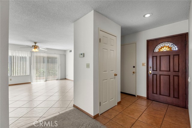 25530 Meadow Mont Street, Valencia CA: https://media.crmls.org/medias/232eed28-03b9-44a2-9985-afa4879a78ee.jpg