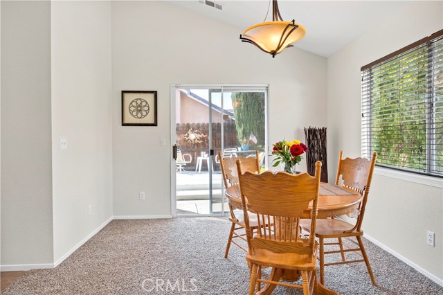 Detail Gallery Image 10 of 40 For 1427 E Beringer Dr, San Jacinto,  CA 92583 - 3 Beds | 2 Baths