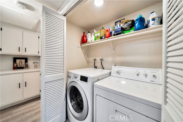 Detail Gallery Image 17 of 35 For 3500 S Greenville St #E5,  Santa Ana,  CA 92704 - 1 Beds | 1 Baths