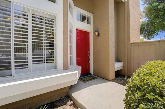 4928 Lazio Way, Oak Park CA: https://media.crmls.org/medias/2331aff5-b76f-464d-9356-73abc7729074.jpg
