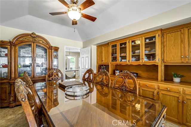 Detail Gallery Image 21 of 57 For 2436 Trevor Ct, Madera,  CA 93637 - 5 Beds | 3 Baths