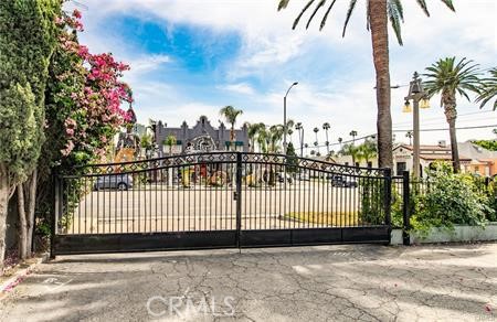 Image 30 of 34 For 3975 Mission Inn Avenue